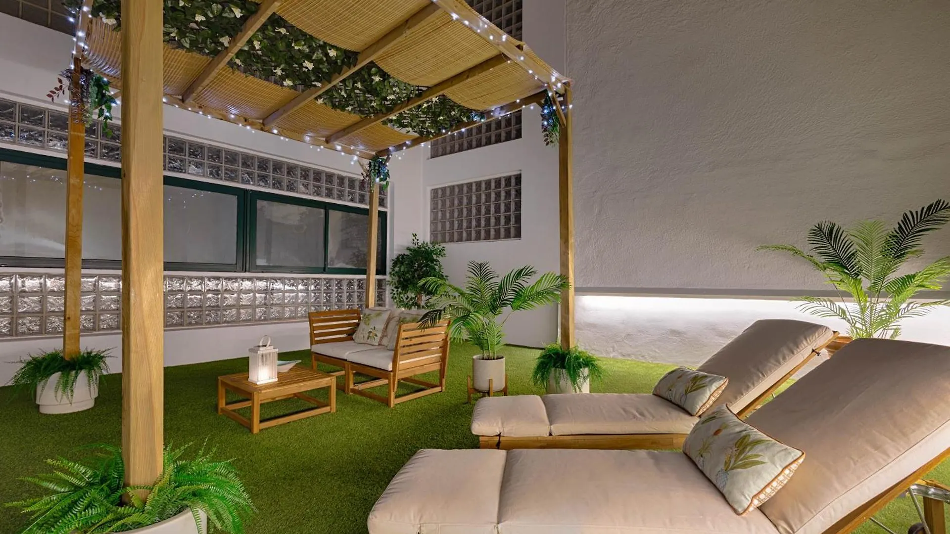 马拉加C30 Deluxe Studio With Terrace Into Cathedral Square公寓 西班牙