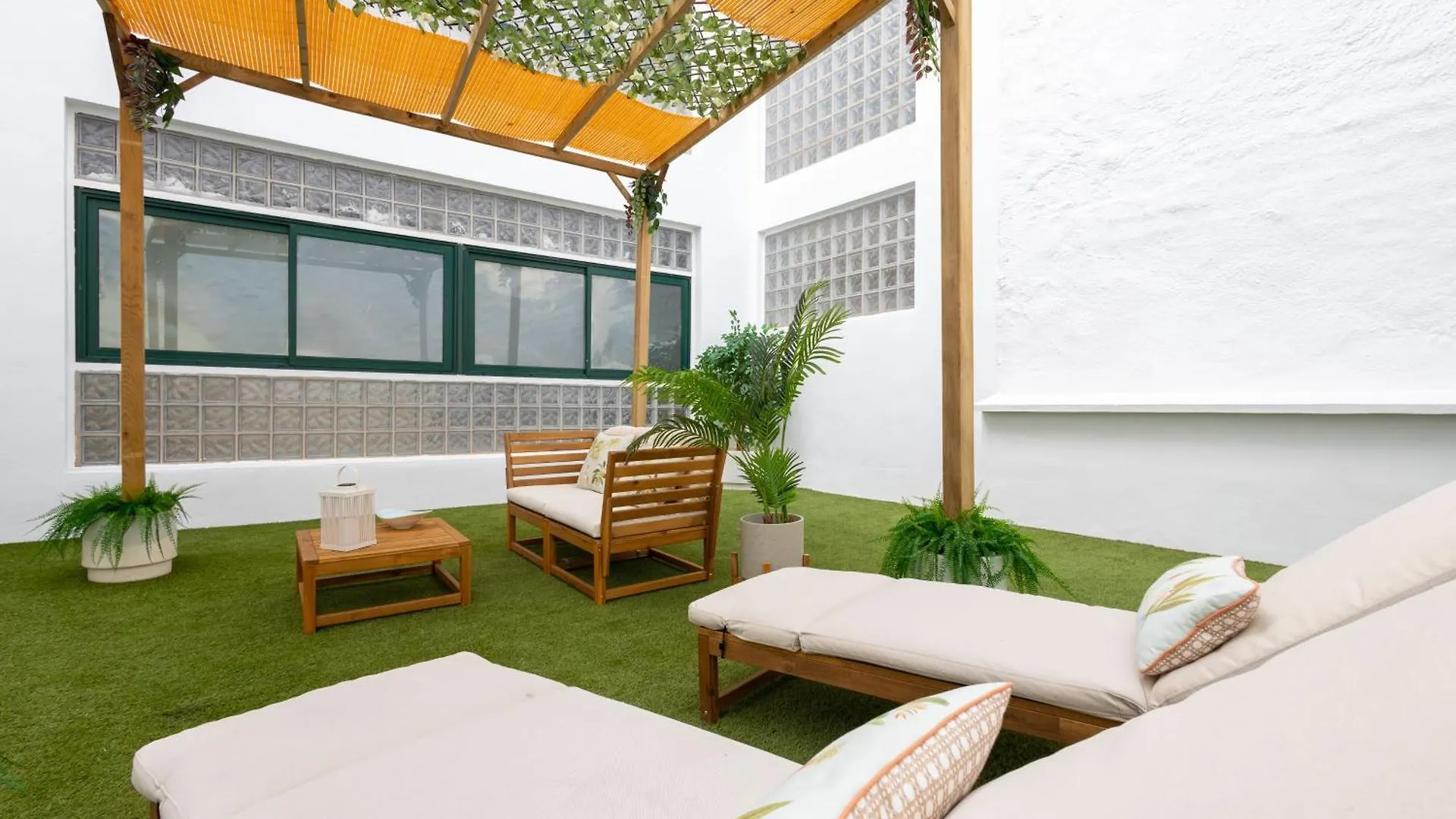 Апартаменты C30 Deluxe Studio With Terrace Into Cathedral Square Малага 0*,