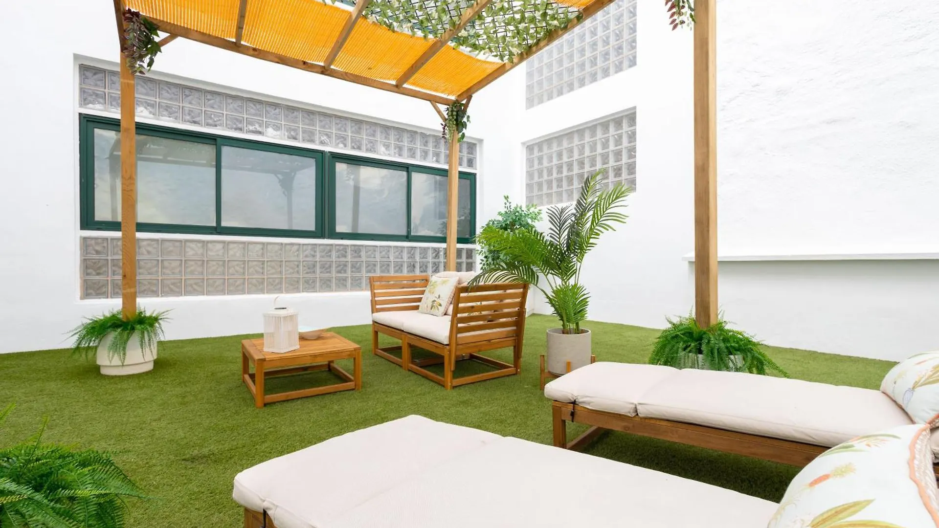 Апартаменты C30 Deluxe Studio With Terrace Into Cathedral Square Малага