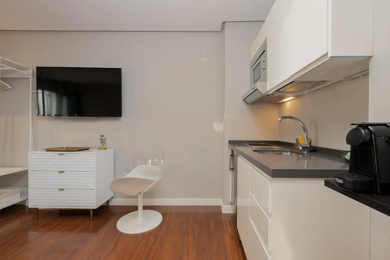 C30 Deluxe Studio With Terrace Into Cathedral Square Apartment Malaga