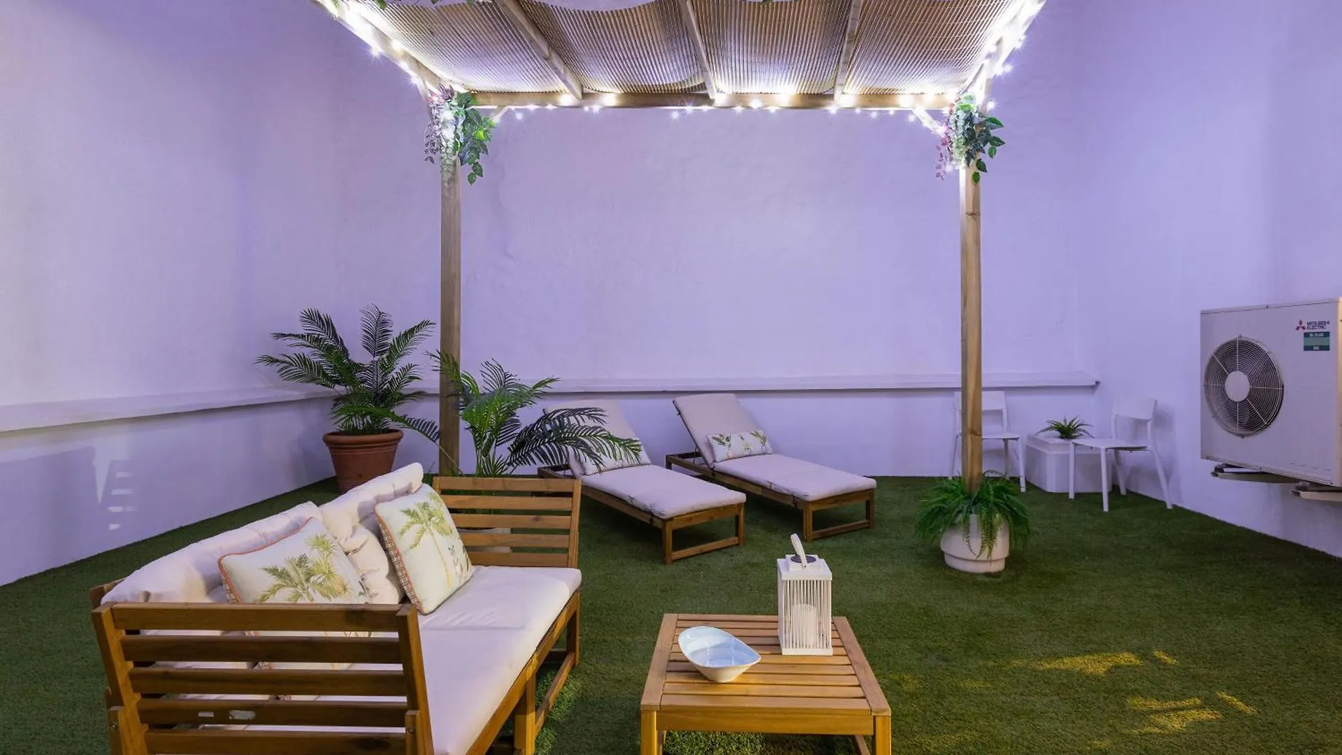 C30 Deluxe Studio With Terrace Into Cathedral Square Apartment Malaga Spain
