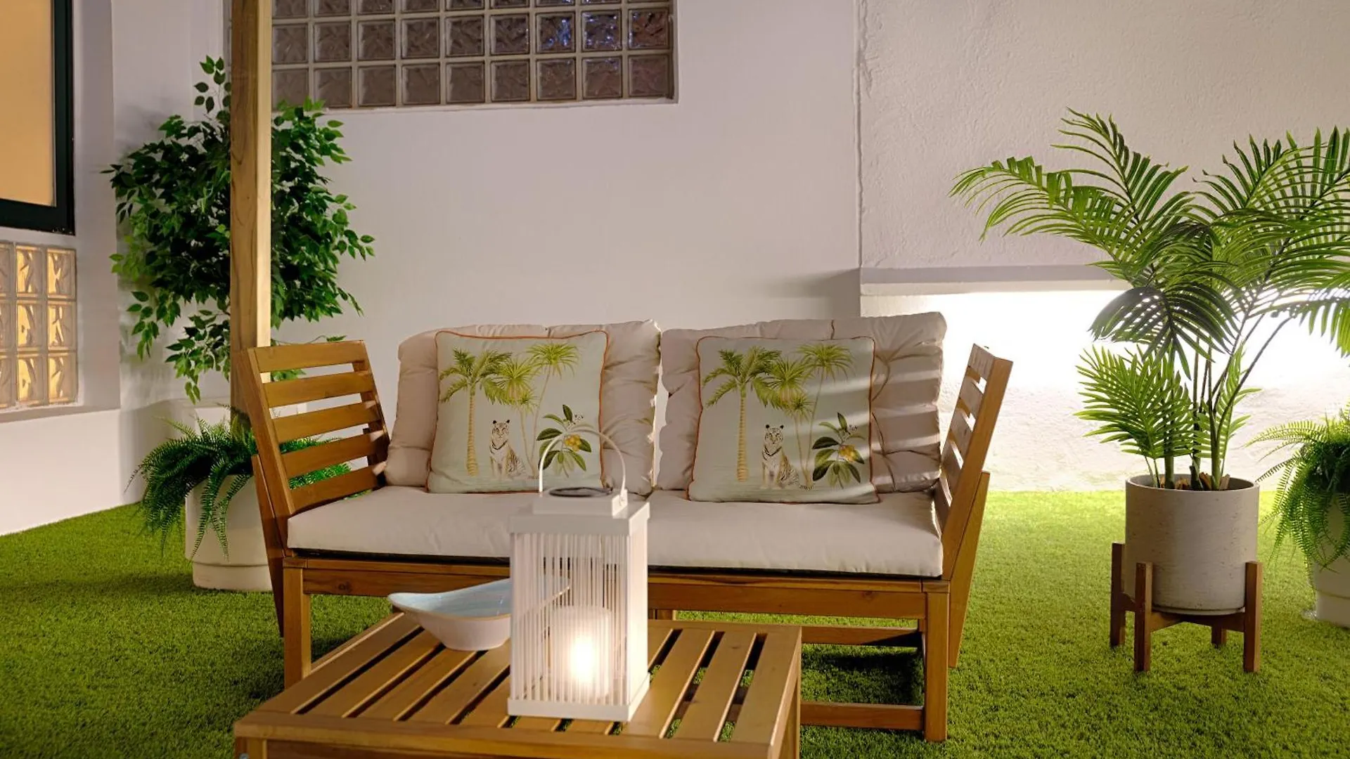 C30 Deluxe Studio With Terrace Into Cathedral Square Lejlighed Málaga
